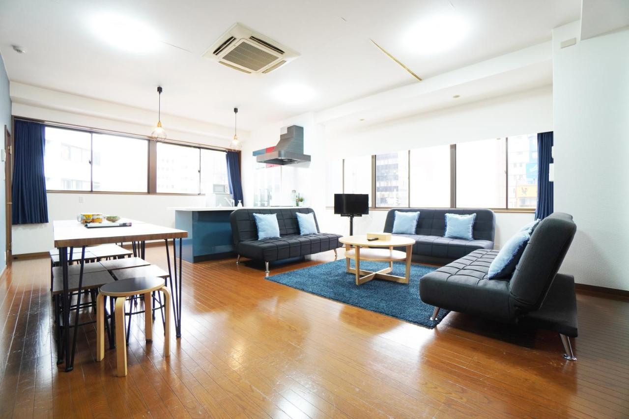 Tsurigane Building H-4 Appartement Osaka Buitenkant foto