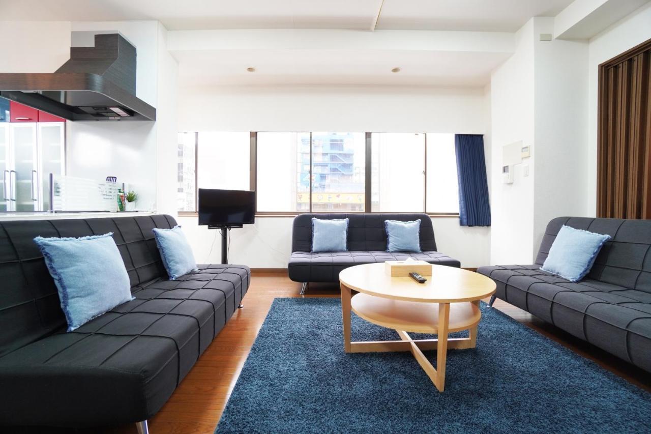 Tsurigane Building H-4 Appartement Osaka Buitenkant foto